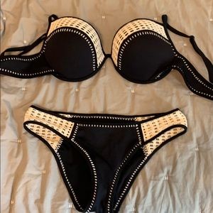 NEVER WORN. Victoria’s Secret bikini.